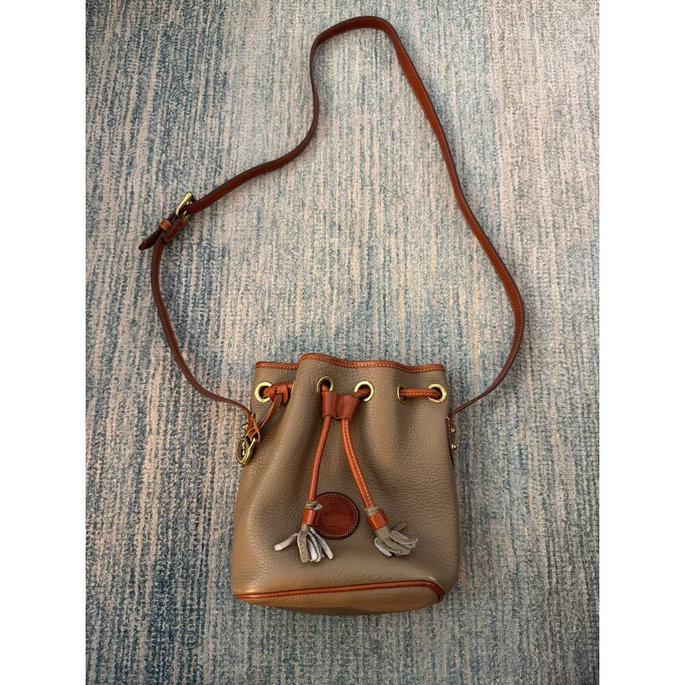 Dooney and Bourke Vintage Green Bucket Bag Satchel